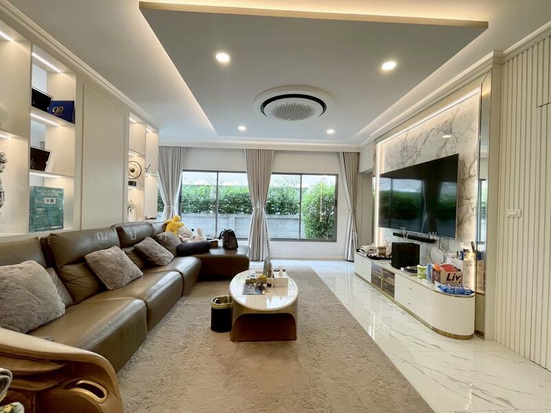 For Sale - เพอร์เฟค เพลส พระราม 9-กรุงเทพกรีฑา ถ.กรุงเทพกรีฑา แขวงคลองสองต้นนุ่น เขตลาดกระบัง กรุงเทพฯ 10520, Bangkok