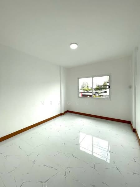 หมู่บ้านศรีประจักษ์ 5, Nonthaburi, Bang Bua Thong, Bang Bua Thong, Nonthaburi, 3 Bedrooms, 94 sqm, Townhouse For Sale, by NR AGENT, 500001348 - DDproperty.com