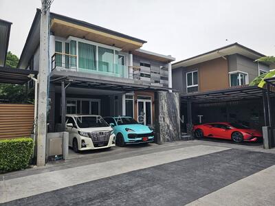 ขาย - The Gallery House Pattern : เดอะ แกลเลอรี่ เฮ้าส์ แพทเทิร์น, กรุงเทพ