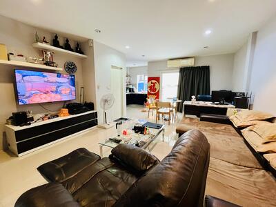 ขาย - The Exclusive Pattanakarn 44 : ดิ เอ็กซ์คลูซีฟ พัฒนาการ 44, กรุงเทพ