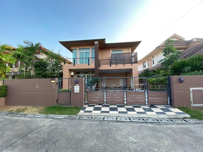 เดอะ บูเลอวาร์ด ศรีราชา