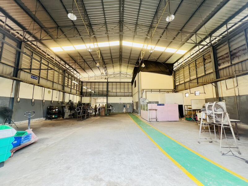 For Rent - ให้เช่าโรงงาน พื้นที่สีม่วง แพรกษาใหม่ อำเภอเมือง สมุทรปราการ, Samut Prakan