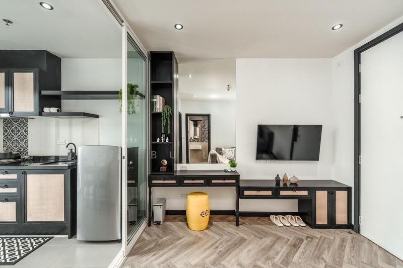 The Base Height Phuket, Phuket, 359 Soi Hongyok Utis Yaowarat Road, Talat Yai, Muang Phuket, Phuket, 1 Bedroom, 35 sqm, Condo For Rent, by Built, 500002179 - DDproperty.com