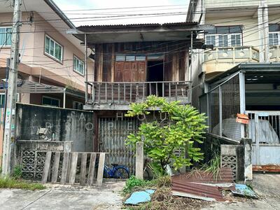 ขาย - ขายที่ดินศรีราชา แหล่งชุมชน พร้อมสิ่งปลูกสร้าง, ชลบุรี