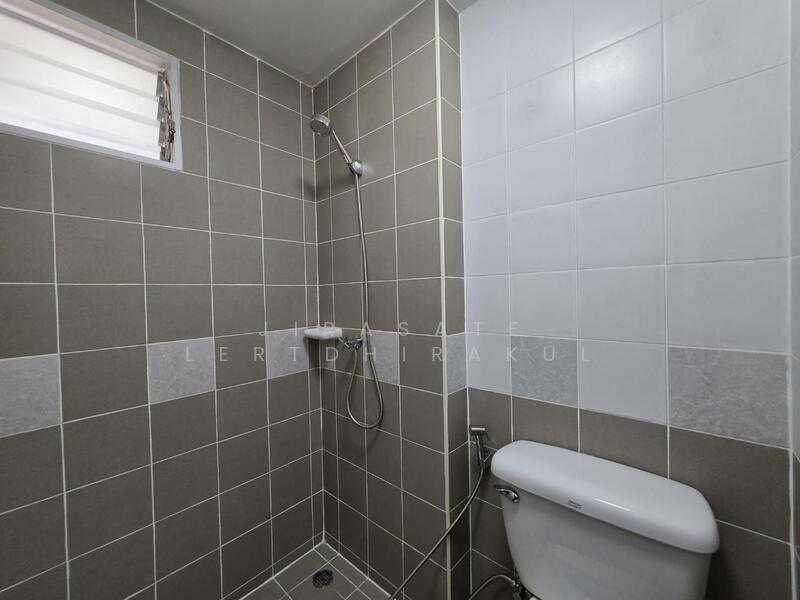 For Sale - Lumpini Condo Town Bodindecha Ramkhamhaeng, Bangkok