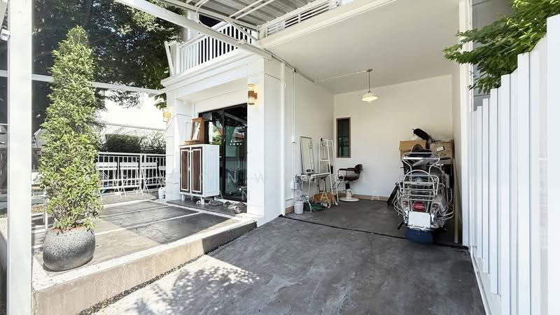 Pruksa Ville 73 Patthanakan, Bangkok, Soi Pattanakarn 38, Suan Luang, Bangkok, 3 Bedrooms, 110 sqm, Townhouse For Sale, by Ponwimol Wipanarapai, 500002468 - DDproperty.com