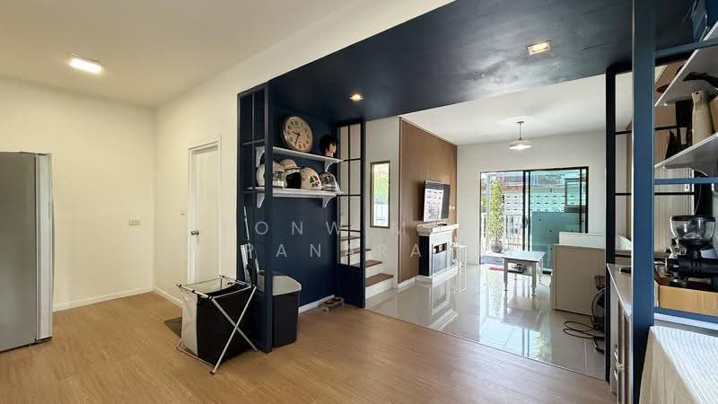 Pruksa Ville 73 Patthanakan, Bangkok, Soi Pattanakarn 38, Suan Luang, Bangkok, 3 Bedrooms, 110 sqm, Townhouse For Sale, by Ponwimol Wipanarapai, 500002468 - DDproperty.com