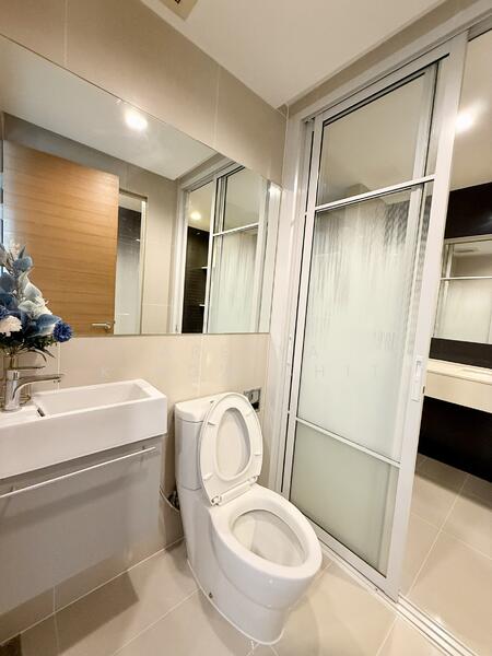 Rhythm Ratchada-Huaikwang, Bangkok, 218 Ratchadaphisek Road, Huai Khwang, Huai Khwang, Bangkok, 1 Bedroom, 46 sqm, Condo For Rent, by Areeya Kingwichit, 500002526 - DDproperty.com