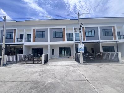 ขาย - บ้านปักธง ใกล้เซ็นทรัลหาดใหญ่ ใกล้มอ, สงขลา