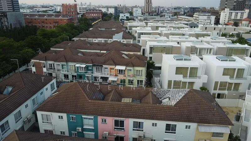 ให้เช่า - หมู่บ้านจัดสรร หมู่บ้านร็อคการ์เด้น (เหม่งจ๋าย), กรุงเทพ