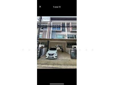 ขาย - The Exclusive Pattanakarn 44 : ดิ เอ็กซ์คลูซีฟ พัฒนาการ 44, กรุงเทพ