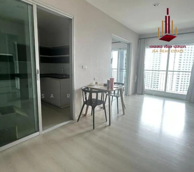 Life Ratchadapisek, Bangkok, 279 Ratchadapisaek Road, Huai Khwang, Bangkok, 2 Bedrooms, 46 sqm, Condo For Sale, by JSA REAL ESTATE, 500002882 - DDproperty.com