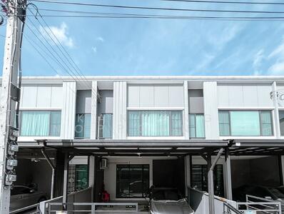 ขาย - พลีโน่ ลาดพร้าว-เสรีไทย, กรุงเทพ