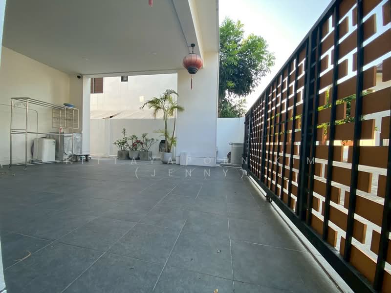 ขาย - Villa Arcadia Srinakarin : วิลล่า อะคาเดีย ศรีนครินทร์, สมุทรปราการ