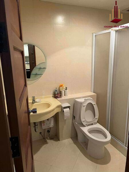 ขาย - Baan Klang Krung Resort (Ratchada 7) : บ้านกลางกรุงรีสอร์ท รัชดา ซอย7, กรุงเทพ