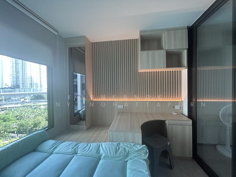 Life Sathorn Sierra, Bangkok, Ratchaphruek Rd, Talat Plu, Thon Buri, Bangkok, 1 Bedroom, 33 sqm, Condo For Rent, by Kornkanok Yuenyonghattaporn, 500003694 - DDproperty.com