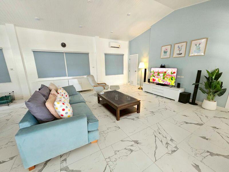 🏡ขายบ้านเดี่ยว สไตล์ อิงลิช คอทเทจ ชั้นเดียว ยกพื้นสูง ในถนน มิตรสัมพันธ์ - อ่างศิลา - บางแสน ***, ชลบุรี, มิตรสัมพันธ์, บ้านปึก, เมืองชลบุรี, ชลบุรี, 120 ตร.ม., บ้านเดี่ยว ขาย, โดย ลุลิตตา อินทร์โพ, 500003795 - DDproperty.com