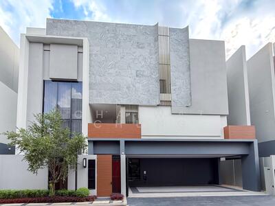 ขาย - BuGaan Krungthep Kreetha : บูก้าน กรุงเทพกรีฑา, กรุงเทพ