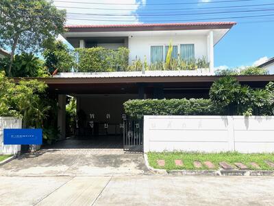 ขาย - Vararom Premium Watcharapol-Chatu Chot : วรารมย์ พรีเมี่ยม วัชรพล-จตุโชติ, กรุงเทพ