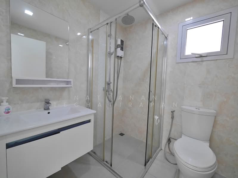 Mayfair Place Sukhumvit 64, Bangkok, Sukhumvit 64 Road, Bang Chak, Phra Khanong, Bangkok, 2 Bedrooms, 64 sqm, Condo For Rent, by Nattanan Techatirapan, 500004458 - DDproperty.com