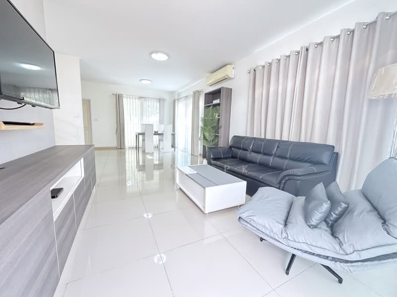 Luxury House nice clean ขายบ้านหรู สวย สะอาด ตกแต่งพร้อมเข้าอยู่ โครงการหรูคาซ่าวิลล์ ศรีราชา ชลบุรี, Chon Buri (Pattaya), Si Racha, Si Racha, Chon Buri (Pattaya), 3 Bedrooms, 129 sqm, Single Detached House For Sale, by Ploy PK, 500004489 - DDproperty.com