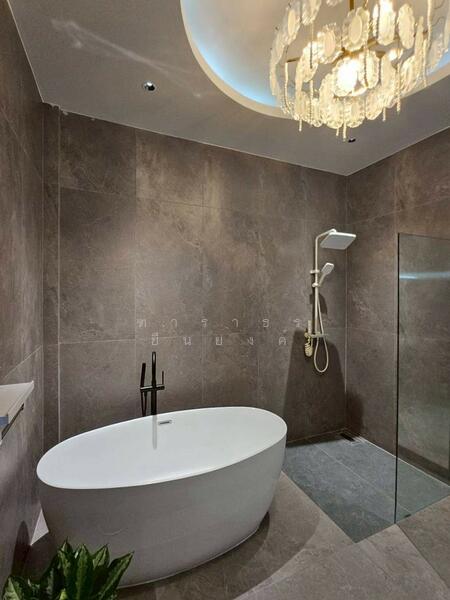 20150, Chon Buri (Pattaya), เลียบชายหาดจอมเทียนสายหนึ่ง, Nong Pru, Bang Lamung (Pattaya), Chon Buri (Pattaya), 6 Bedrooms, 500 sqm, Villa For Sale, by Tharathorn Yuenyong, 500004547 - DDproperty.com