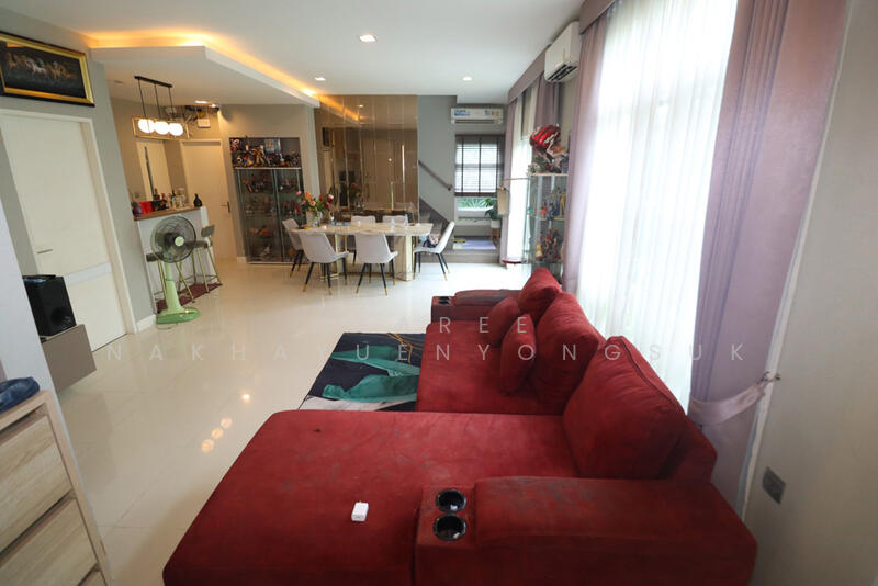 มัณฑนา ศรีนครินทร์ ร่มเกล้า ใกล้แอร์ลิงก