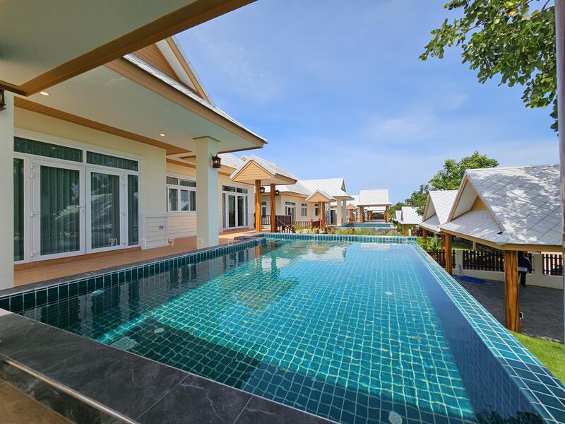 Amorn Village, Chon Buri (Pattaya), 58 Soi Sukhumvit-Phatthaya 89, Nong Pru, Bang Lamung (Pattaya), Chon Buri (Pattaya), 3 Bedrooms, 250 sqm, Single Detached House For Sale, by Tharathorn Yuenyong, 500004776 - DDproperty.com