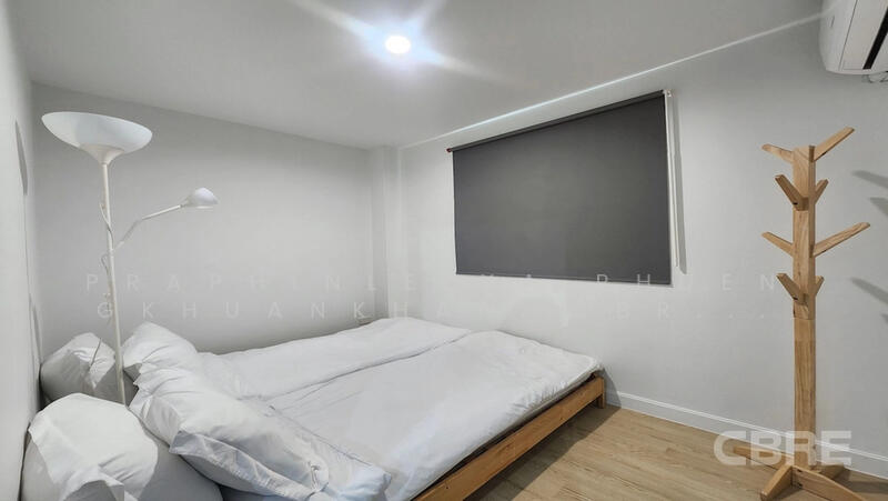 ขาย - Land with Building on Silom 13, กรุงเทพ