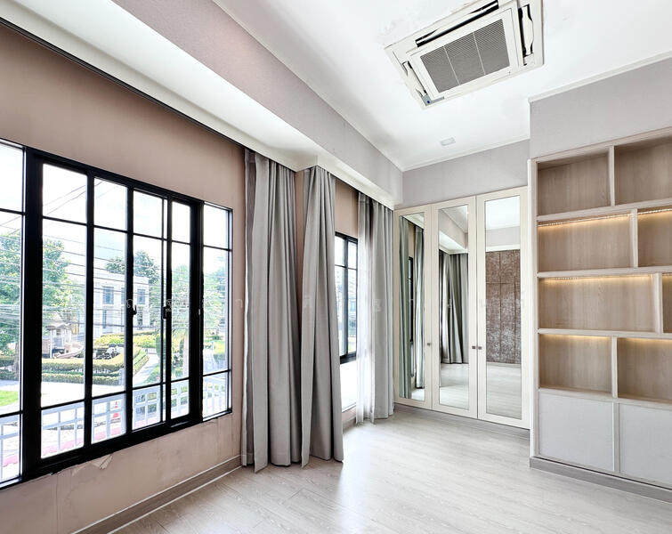 ขาย - Pruksa Ville Phaholyothin-Ramintra : พฤกษาวิลล์ พหลโยธิน-รามอินทรา, กรุงเทพ