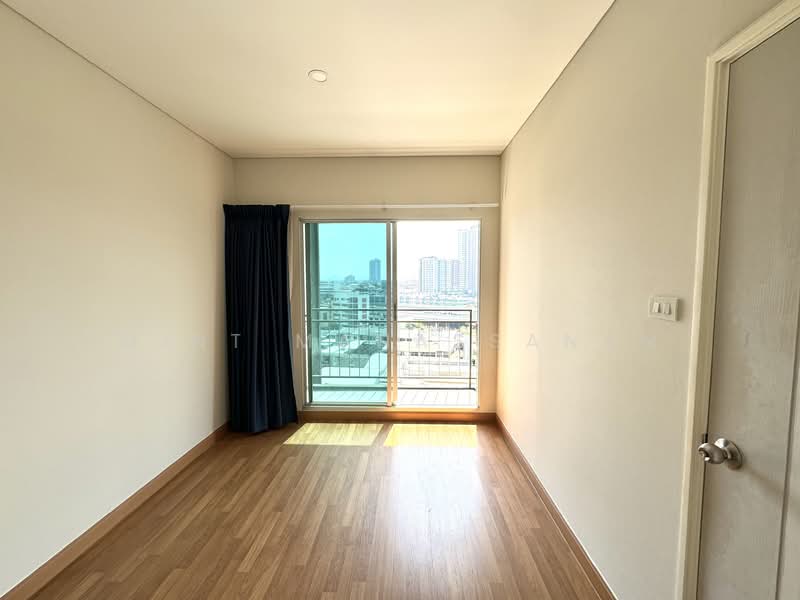 Lumpini Place Ratchada-Sathu, Bangkok, 501 3 Sathu Pradit 27 Alley, Chong Nonsi, Yan Nawa, Bangkok, 1 Bedroom, 29 sqm, Condo For Sale, by Mint Manassanan, 500005305 - DDproperty.com