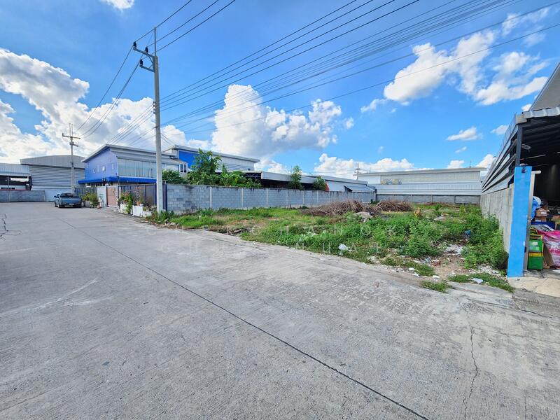 For Sale - ที่ดินจัดสรรโกดัง ลาดหลุมแก้ว ปทุมธานี 151 ตารางวา, Pathum Thani