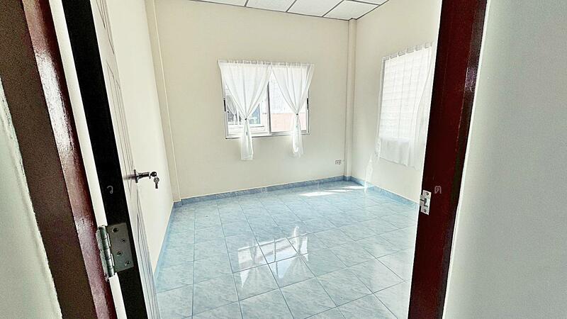 For Sale - ด่วน9.8แสน฿ เท่านั้น บ้านพร้อมอยู่ ขุนเขาโอบล้อม 2นอน 37ตรว. ต.สาริกา อ.เมืองนครนายก o86-3ol-6l6l, Nakhon Nayok