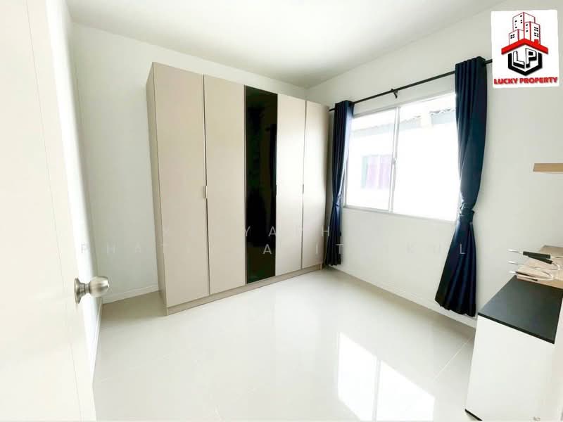 Baan Pruksa 124 Rangsit-Klong 4 : บ้านพฤกษา 124 รังสิต-คลอง 4, ปทุมธานี, ถนนเลียบคลอง 4, คลองสี่, คลองหลวง, ปทุมธานี, 80 ตร.ม., ทาวน์เฮ้าส์ ขาย, โดย Kanyaphat Phattararittikul, 500005915 - DDproperty.com