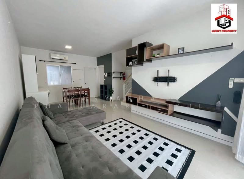 Baan Pruksa 124 Rangsit-Klong 4 : บ้านพฤกษา 124 รังสิต-คลอง 4, ปทุมธานี, ถนนเลียบคลอง 4, คลองสี่, คลองหลวง, ปทุมธานี, 80 ตร.ม., ทาวน์เฮ้าส์ ขาย, โดย Kanyaphat Phattararittikul, 500005915 - DDproperty.com