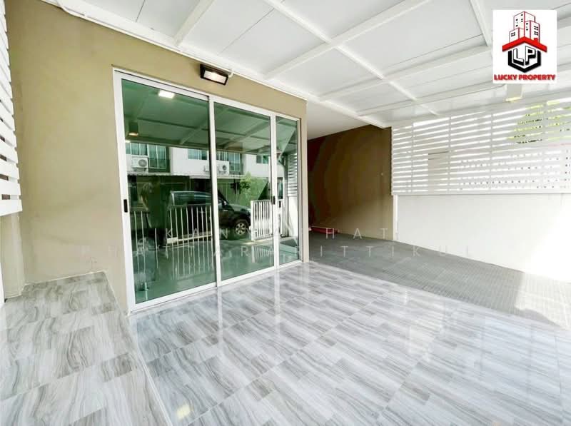 Baan Pruksa 124 Rangsit-Klong 4 : บ้านพฤกษา 124 รังสิต-คลอง 4, ปทุมธานี, ถนนเลียบคลอง 4, คลองสี่, คลองหลวง, ปทุมธานี, 80 ตร.ม., ทาวน์เฮ้าส์ ขาย, โดย Kanyaphat Phattararittikul, 500005915 - DDproperty.com