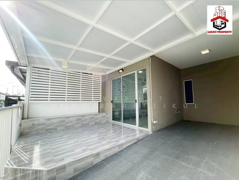 Baan Pruksa 124 Rangsit-Klong 4 : บ้านพฤกษา 124 รังสิต-คลอง 4, ปทุมธานี, ถนนเลียบคลอง 4, คลองสี่, คลองหลวง, ปทุมธานี, 80 ตร.ม., ทาวน์เฮ้าส์ ขาย, โดย Kanyaphat Phattararittikul, 500005915 - DDproperty.com