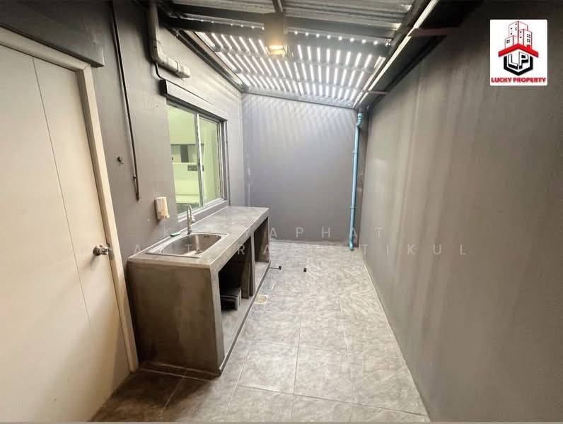 Baan Pruksa 124 Rangsit-Klong 4, Pathum Thani, Khlong 4 Road, Khlong Si, Khlong Luang, Pathum Thani, 3 Bedrooms, 80 sqm, Townhouse For Sale, by Kanyaphat Phattararittikul, 500005915 - DDproperty.com