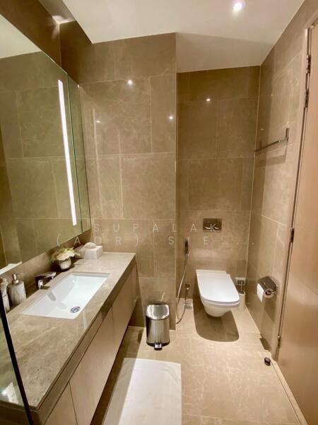 ให้เช่า - Magnolias Waterfront Residences : แมกโนเลียส์ วอเตอร์ฟรอนท์ เรสซิเดนซ์, กรุงเทพ