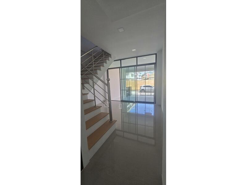 ขาย - ตึกแถว ใกล้ตลาดสายหยุด ถนนเทศบาลบำรุง1 ใกล้วิทยาลัยอาชีวศึกษา กาญจนบุรึ, กาญจนบุรี