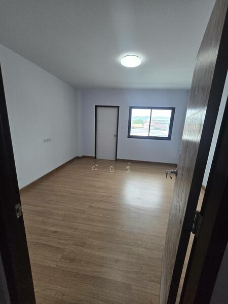 ขาย - ตึกแถว ใกล้ตลาดสายหยุด ถนนเทศบาลบำรุง1 ใกล้วิทยาลัยอาชีวศึกษา กาญจนบุรึ, กาญจนบุรี