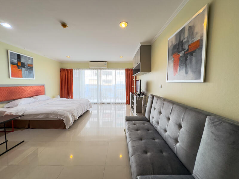 Platinum Suites Condominium Jomtien, Chon Buri (Pattaya), พัทยา พัทยา, Nong Pru, Bang Lamung (Pattaya), Chon Buri (Pattaya), Studio, 50 sqm, Condo Option To Buy, by Yaowaluck Sirinapho, 500006376 - DDproperty.com
