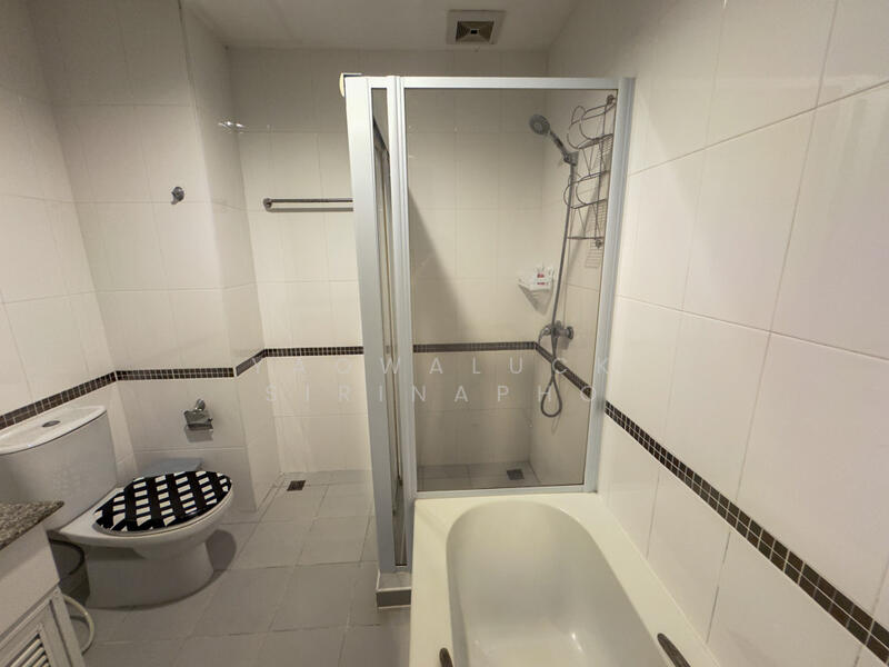 Platinum Suites Condominium Jomtien, Chon Buri (Pattaya), พัทยา พัทยา, Nong Pru, Bang Lamung (Pattaya), Chon Buri (Pattaya), Studio, 50 sqm, Condo Option To Buy, by Yaowaluck Sirinapho, 500006376 - DDproperty.com