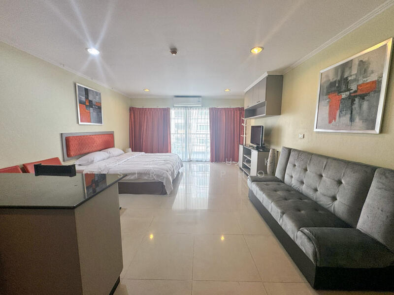 Platinum Suites Condominium Jomtien, Chon Buri (Pattaya), พัทยา พัทยา, Nong Pru, Bang Lamung (Pattaya), Chon Buri (Pattaya), Studio, 50 sqm, Condo Option To Buy, by Yaowaluck Sirinapho, 500006376 - DDproperty.com