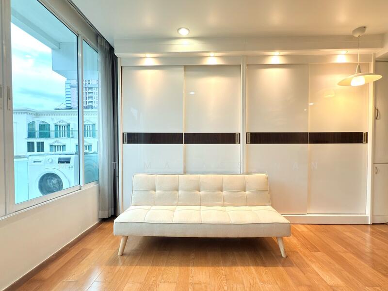 For Rent - Focus on Saladaeng condominium, Bangkok