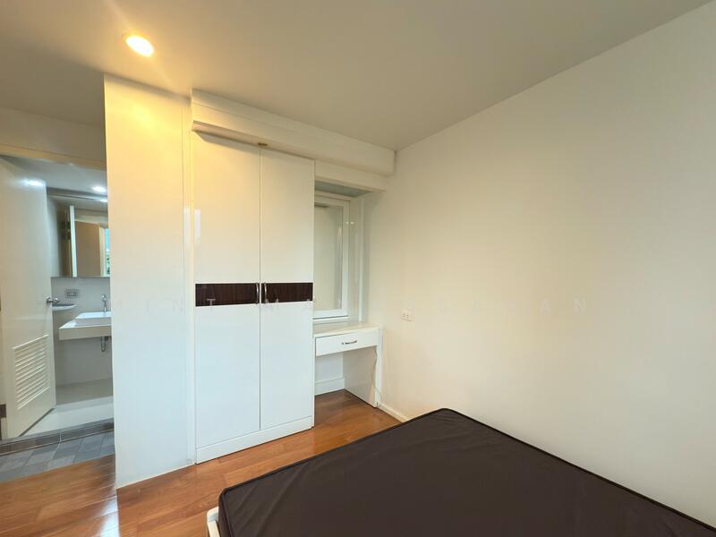 For Rent - Focus on Saladaeng condominium, Bangkok