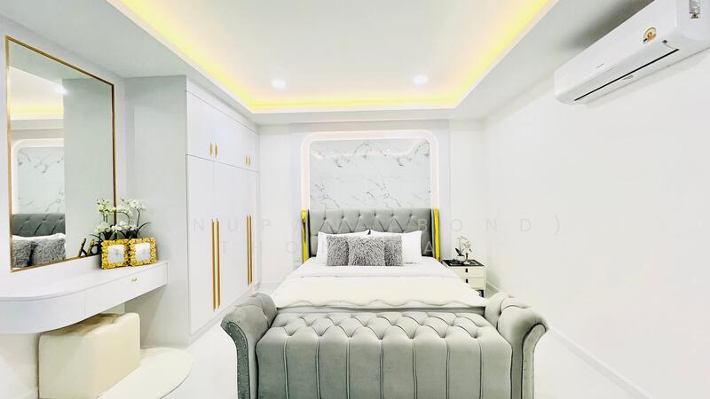 For Sale - Ratanakorn Village 17, Chon Buri (Pattaya)