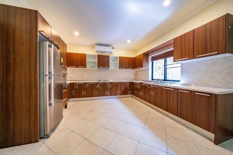 For Sale - Majestic Residence Pratumnak, Chon Buri (Pattaya)