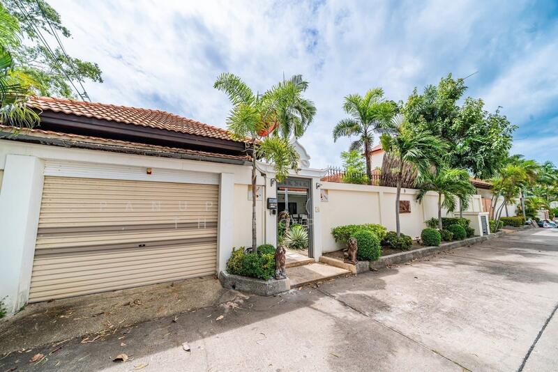 For Sale - Majestic Residence Pratumnak, Chon Buri (Pattaya)