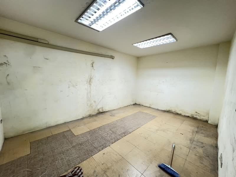 ให้เช่าโกดัง ลาดพร้าว วังหิน กรุงเทพ ขนาด 600 ตรม, Bangkok, Lat Phrao, Lat Phrao, Bangkok, , 600 sqm, Warehouse/Factory For Rent, by Jakarin Houpramong, 500006586 - DDproperty.com